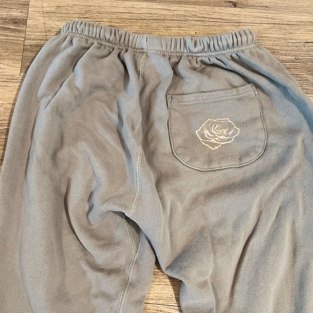 YoungLa Pants Mens Medium Grey The Immortal Joggers Graphic Fleece Sweatpants - Picture 5 of 5